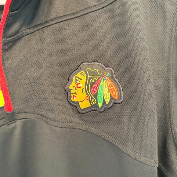 🖤 Reebok Chicago Blackhawks NHL Center Ice Pullover 🏒 - Picture 2 of 6